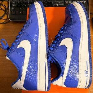 Nike Air Force 1 '07 'Varsity Royal'